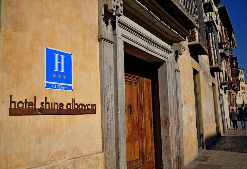 هتل Shine Albayzin