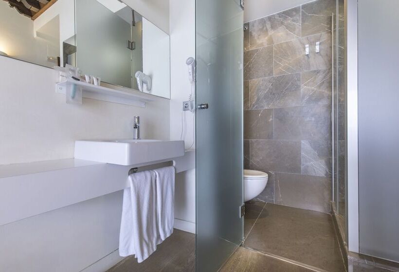 هتل Shine Albayzin