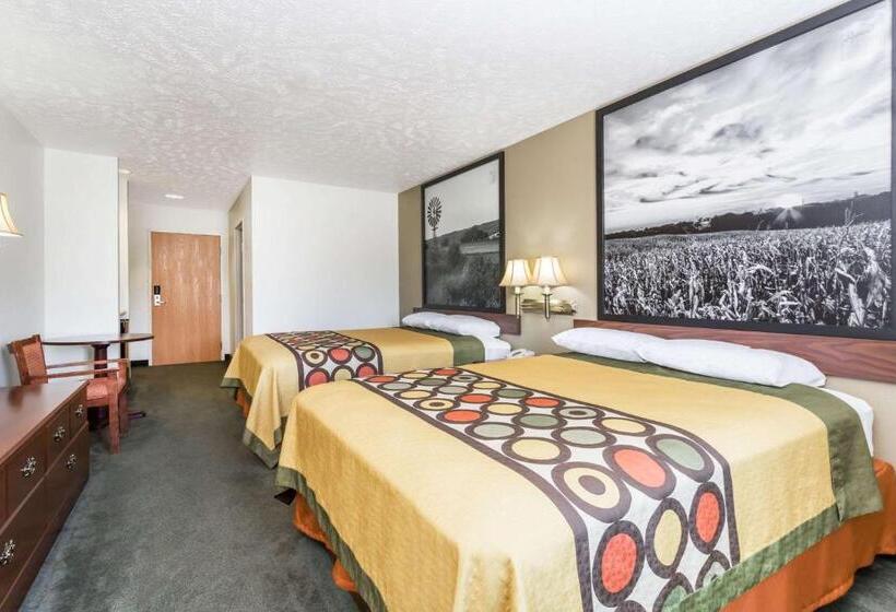 فندق Super 8 By Wyndham Alma