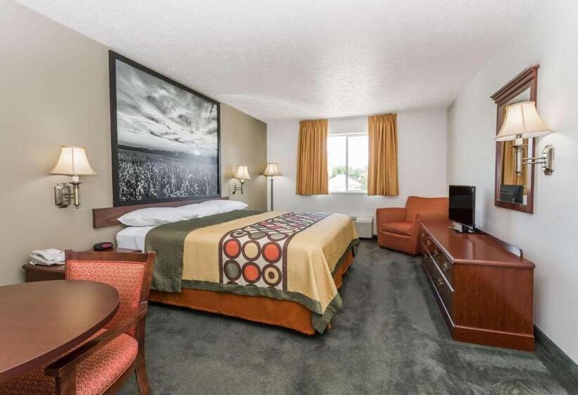 فندق Super 8 By Wyndham Alma