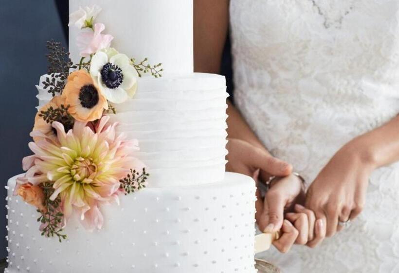 בית מלון כפרי The Westin Edina Galleria