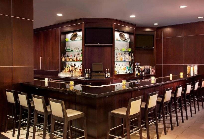 בית מלון כפרי The Westin Richmond