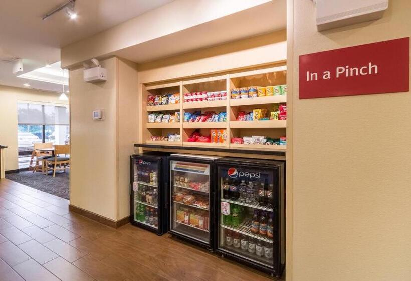 בית מלון כפרי Towneplace Suites Dayton North