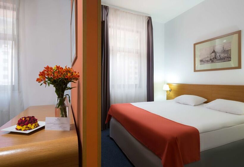 هتل Tulip Inn Rosa Khutor