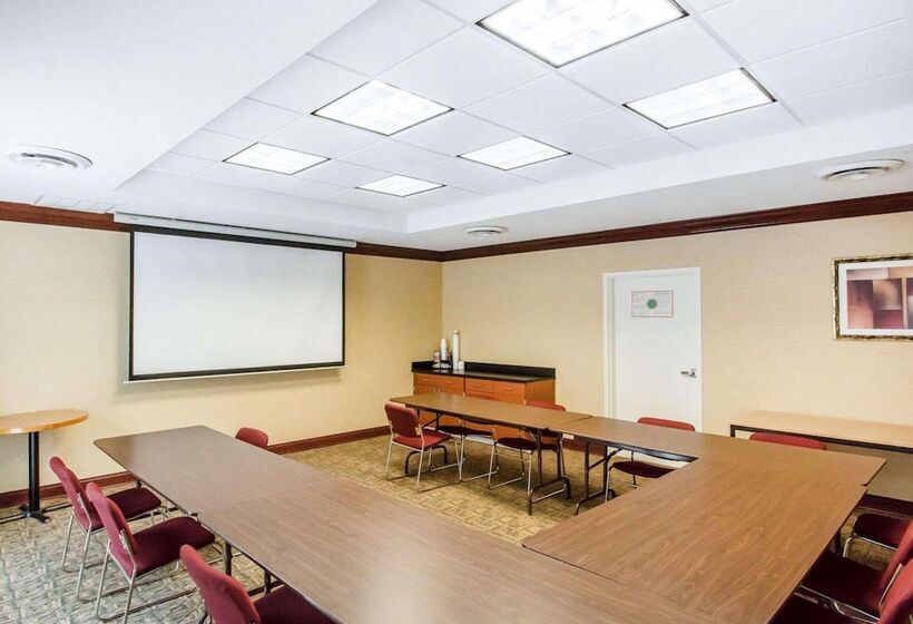 호텔 University Inn