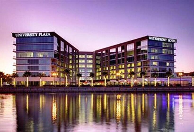 فندق University Plaza Waterfront
