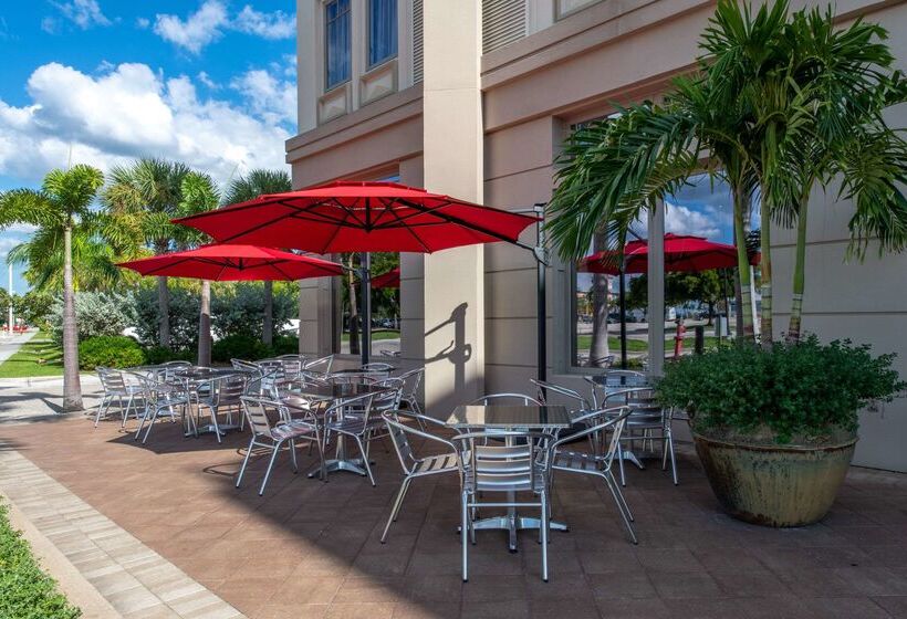 Wyvern Hotel, Ascend Hotel Collection