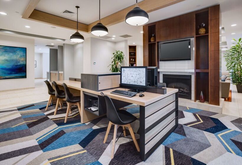 Hyatt House Hartford North/windsor