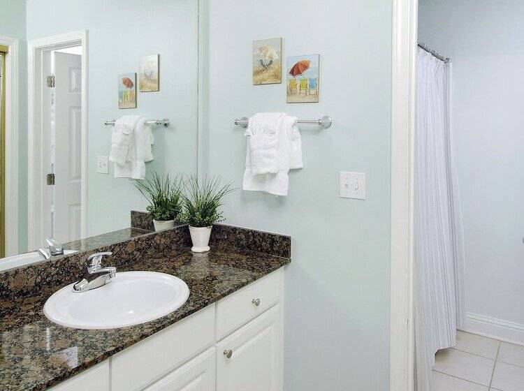 Lighthouse By Wyndham Vacation Rentals