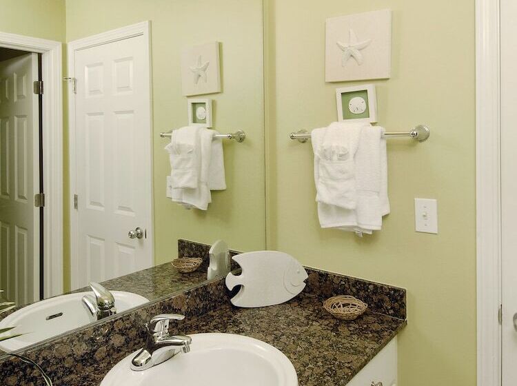 Lighthouse By Wyndham Vacation Rentals