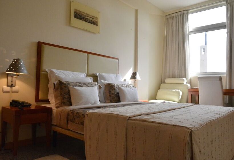 Loanda Hotel