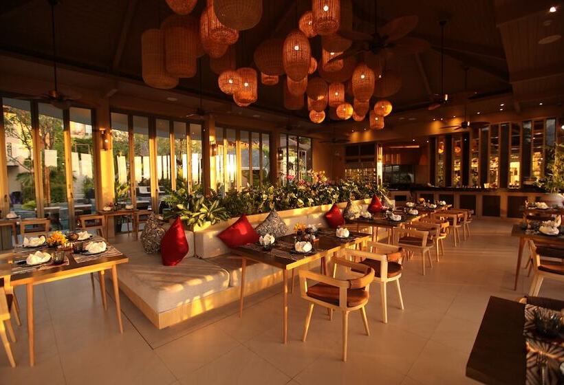 Mandarava Resort And Spa, Karon Beach