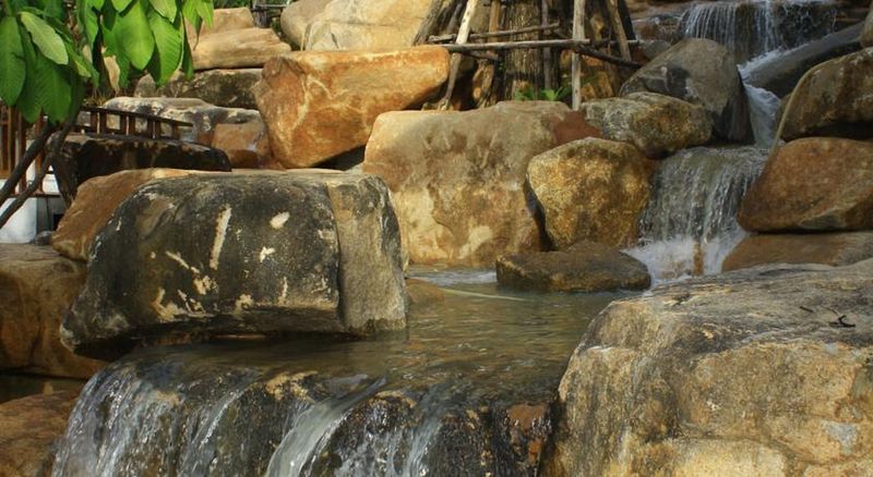 Mandarava Resort And Spa, Karon Beach