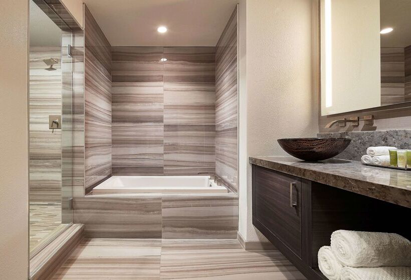 Marbrisa Carlsbad Resort