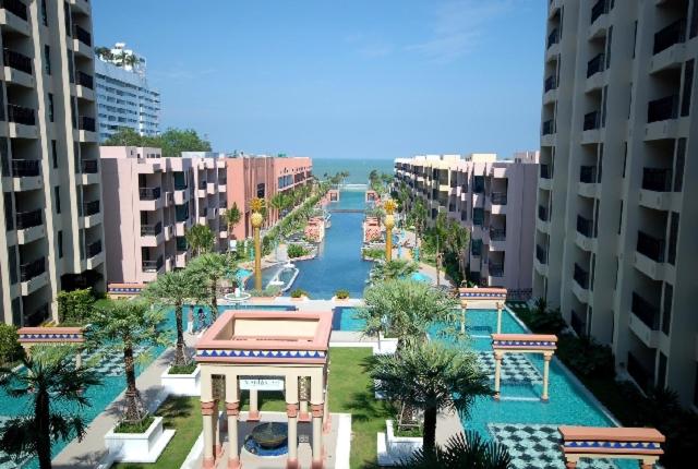 Marrakesh Hua Hin Resort & Spa