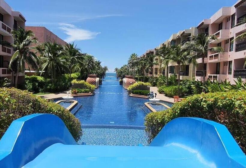 Marrakesh Hua Hin Resort & Spa