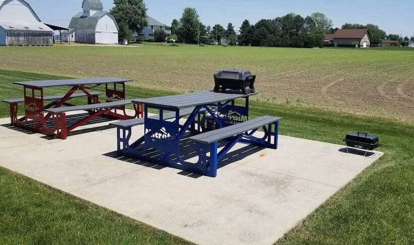 Microtel Inn & Suites By Wyndham Delphos