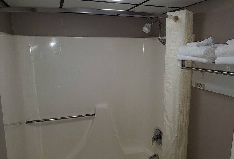 Мотель Spencer Inn And Suites