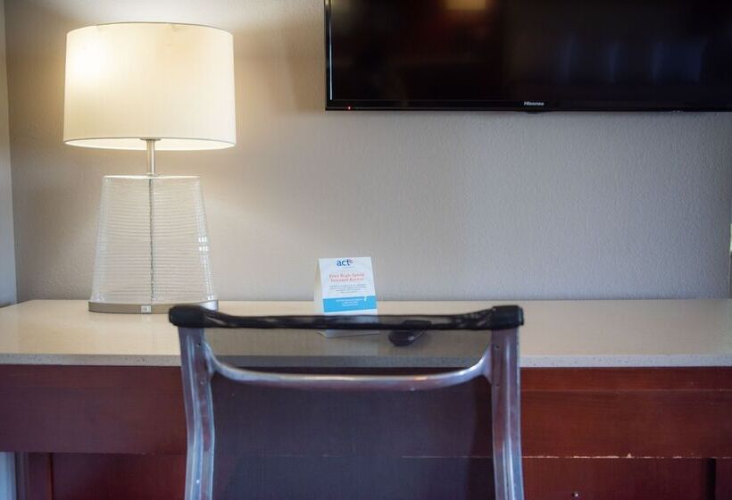 Мотель Spencer Inn And Suites