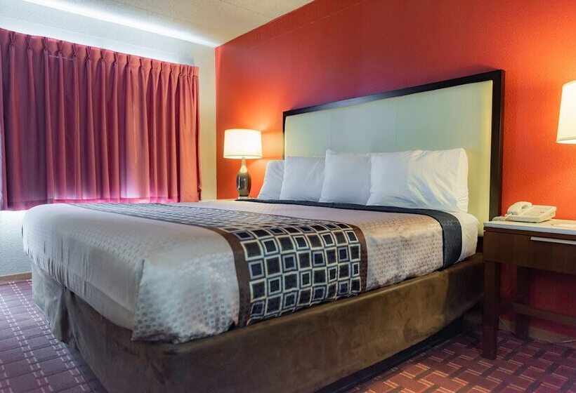 Мотель Spencer Inn And Suites