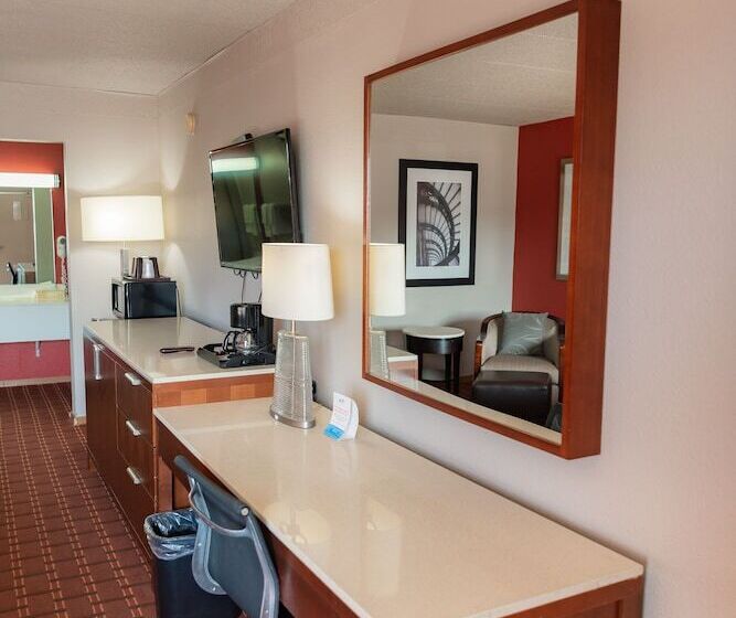 Мотель Spencer Inn And Suites