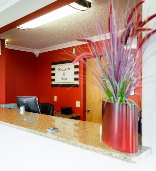 Мотель Spencer Inn And Suites