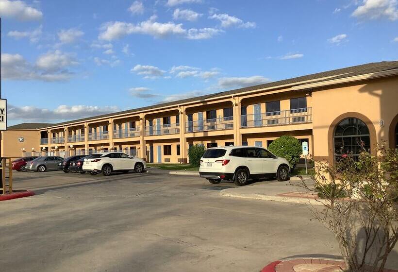 מוטל Texas Inn Welasco/mercedes
