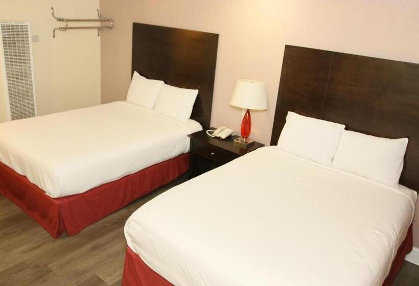 モーテル Town And Country Inn