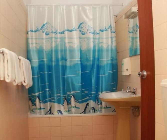 پانسیون Pensao Residencial Flor Dos Cavaleiros