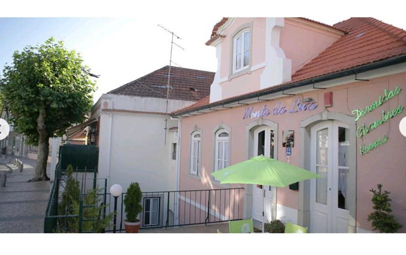 اقامتگاه Monte Da Lua