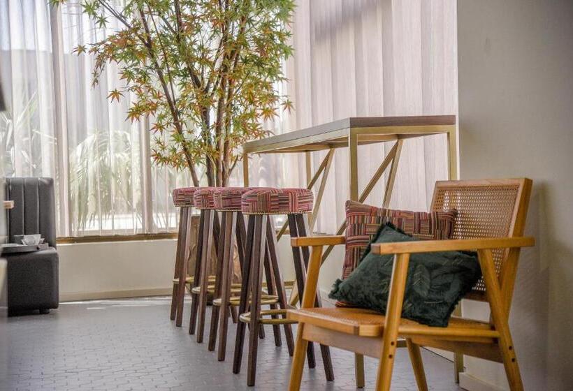 اقامتگاه Singular Porto Aeroporto