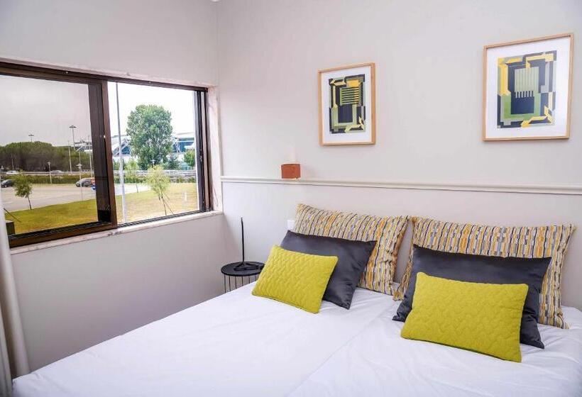 اقامتگاه Singular Porto Aeroporto