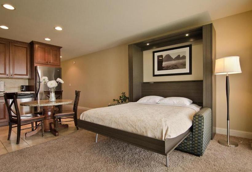 אתר נופש Pacific Reef Hotel & Light Show