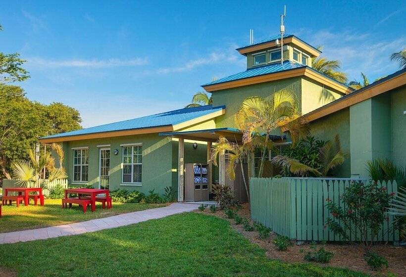 Villas At Hawks Cay Resort