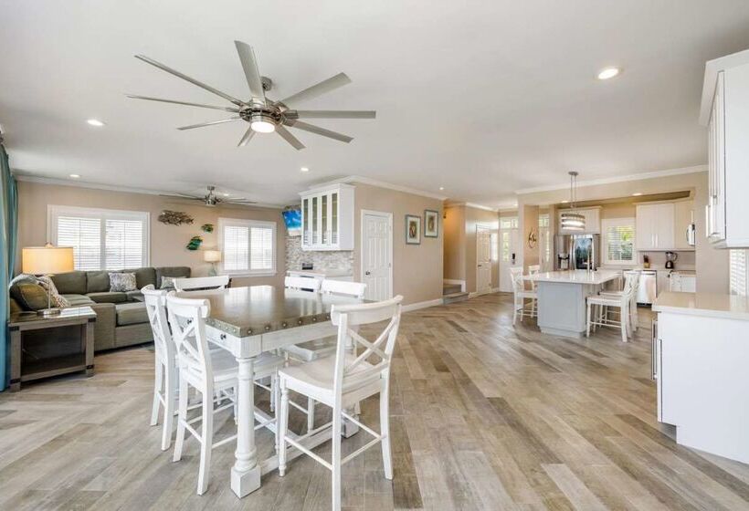 Villas At Hawks Cay Resort