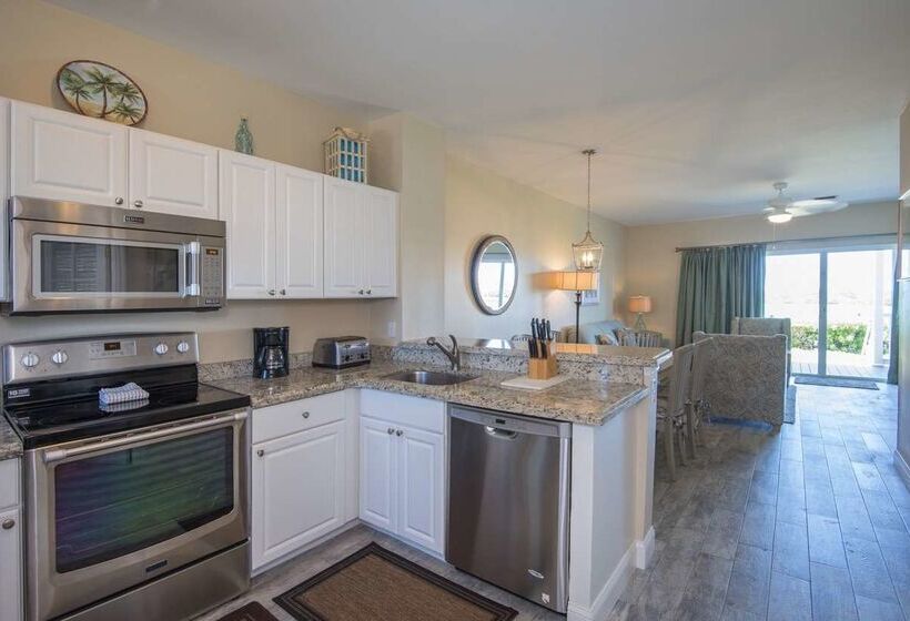 Villas At Hawks Cay Resort