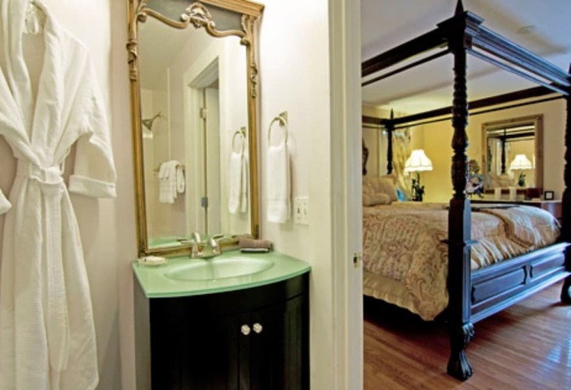 Sabal Palm House Bed And Breakfast