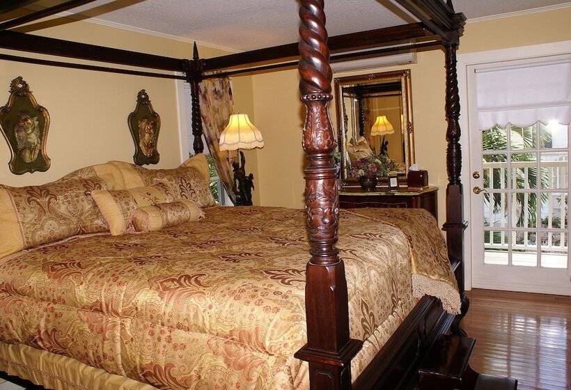 Sabal Palm House Bed And Breakfast