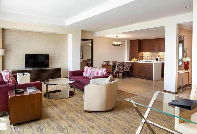 Отель Swissôtel Living Al Ghurair Dubai
