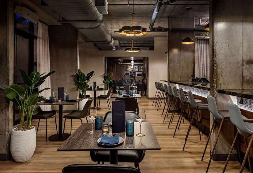 The Loom Hotel, Tapestry Collection By Hilton