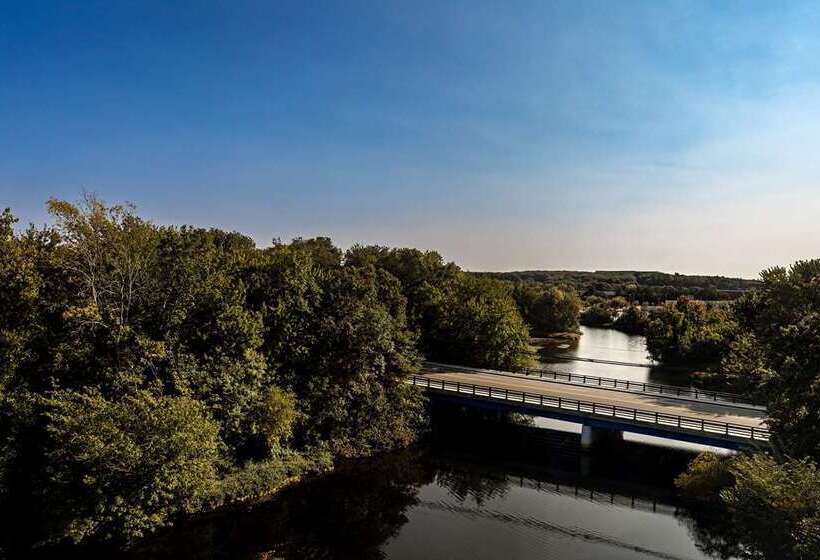 The Loom Hotel, Tapestry Collection By Hilton