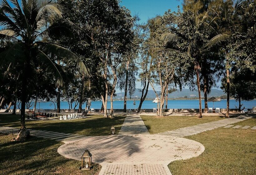 אתר נופש The Mangrove By Blu Monkey