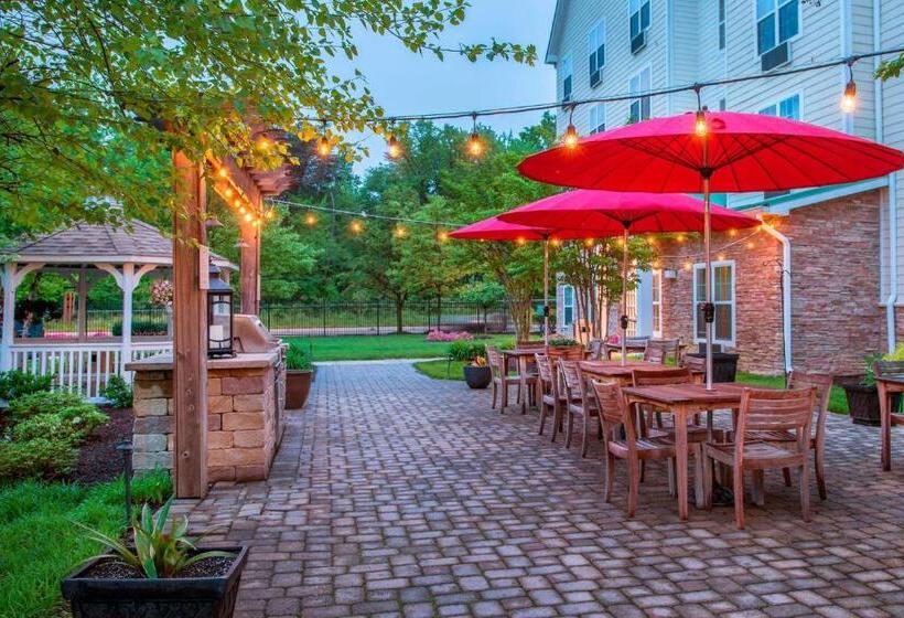 Towneplace Suites By Marriott Clinton At Joint Base Andrews