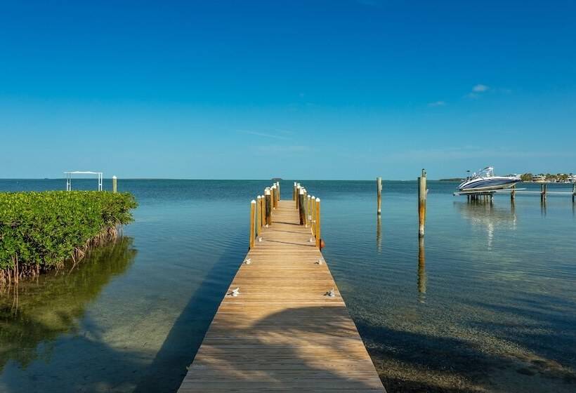 Atlantic Bay Resort