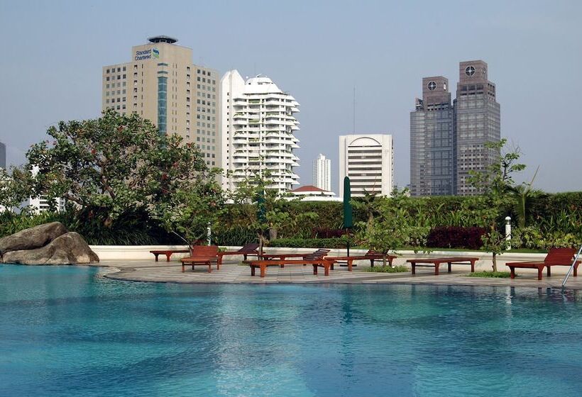 Batavia Hotel & Serviced Apartments Jakarta