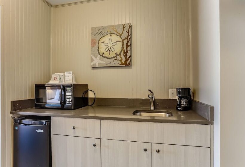 Beachside Motel  Amelia Island