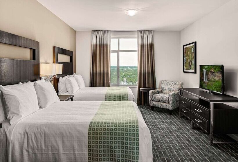 Broadway Plaza, Trademark Collection By Wyndham