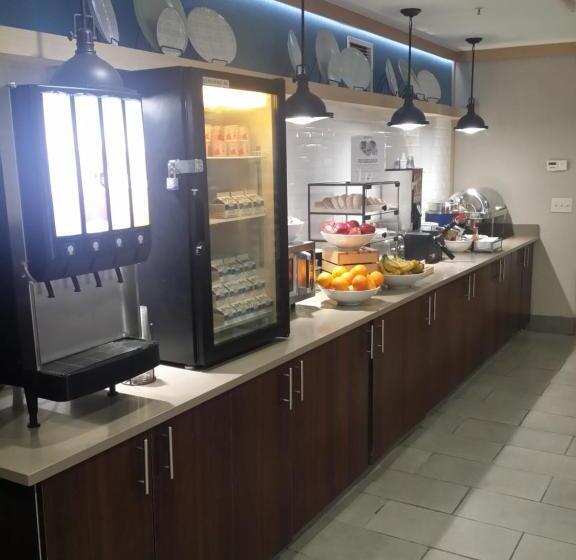 Garner Hotel Gillette South, An Ihg