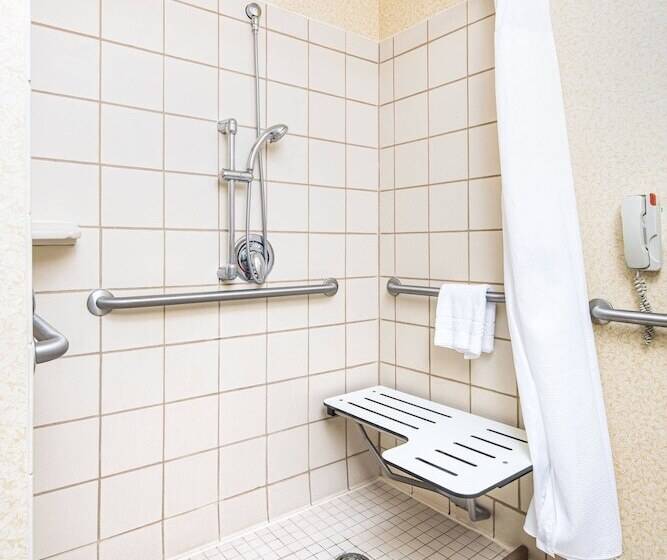 Fairfield Inn And Suites By Marriott South Boston