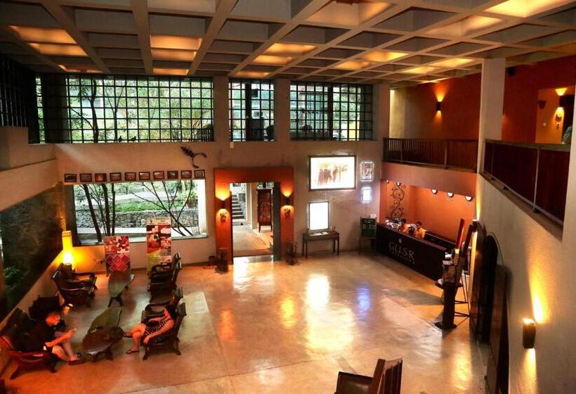 Grand Udawalawe Safari Resort